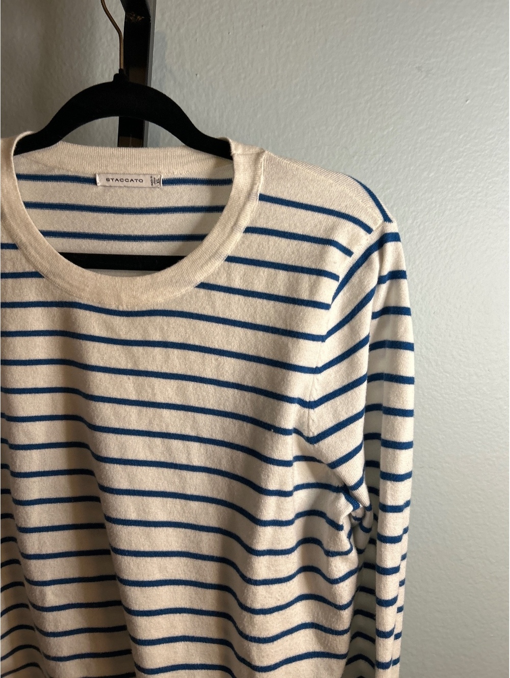 Staccato XL White and Blue Striped Viscose Nylon Pullover Sweater